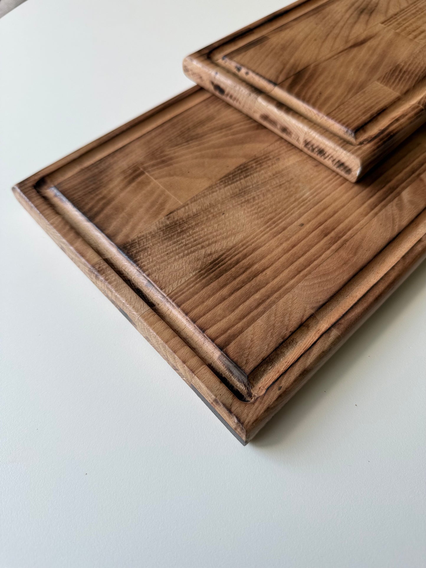 🌳 Planches en chêne massif dispo ici 👇