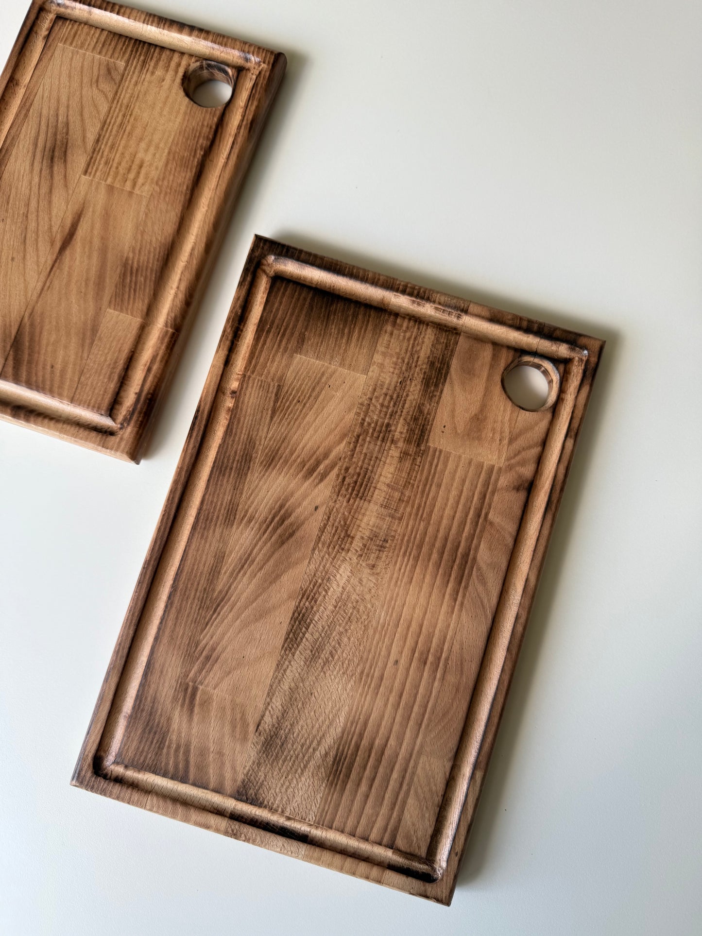 🌳 Planches en chêne massif dispo ici 👇