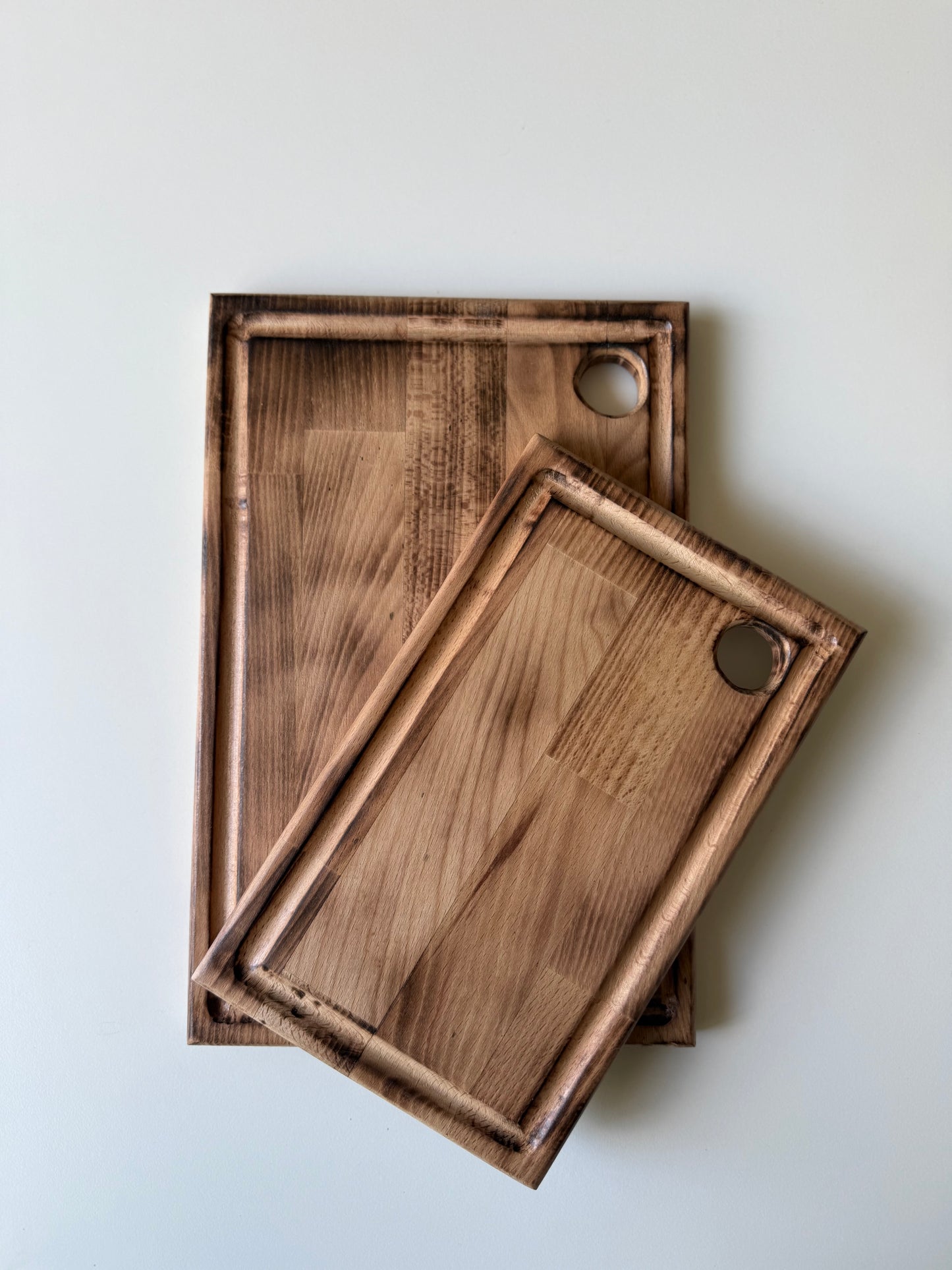 🌳 Planches en chêne massif dispo ici 👇